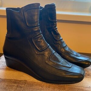 Renzoni leather boots size 40 (8.5-9)